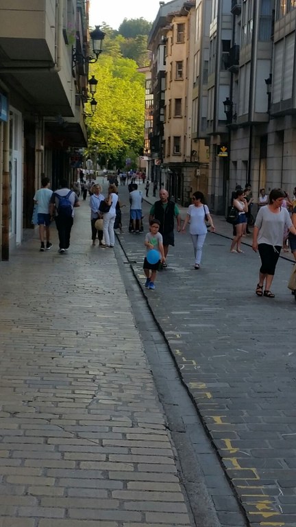 A PARTIR DEL JUEVES, LA CALLE ERRIBERA SERÁ PEATONAL