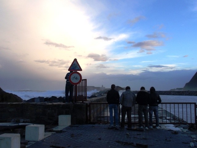 Alerta por el fuerte oleaje