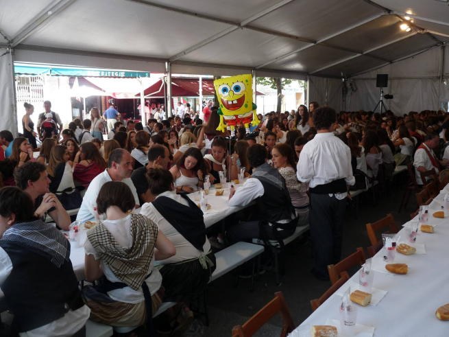 CONVOCATORIA DIRIGIDA A LOS GRUPOS DEL MUNICIPIO PARA TRABAJAR EN LA FIESTA DE EUSKAL JAIA