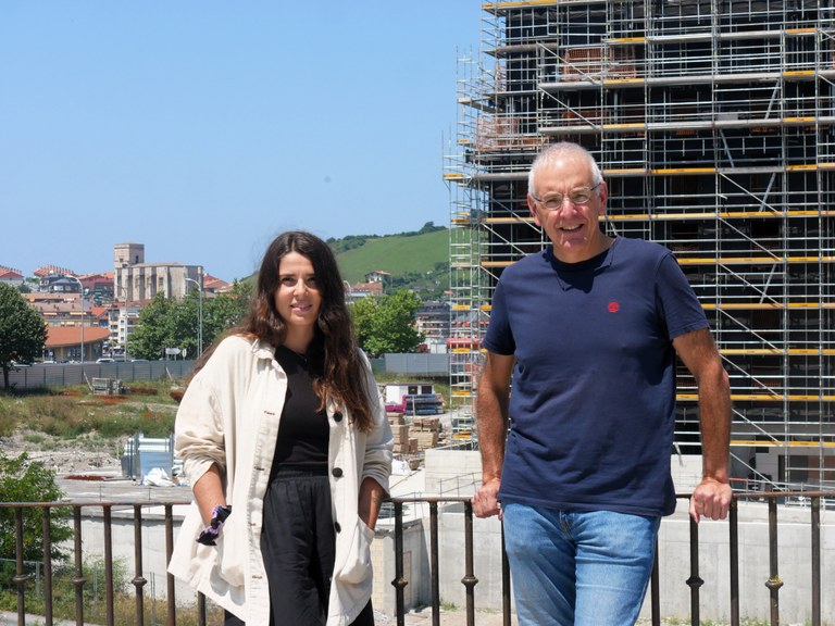 Presentan detalles del sorteo e inscripción de las 46 VPO de Torreaga