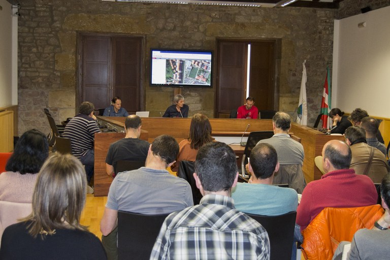 El Ayuntamiento de Zumaia ha presentado hoy el estudio realizado sobre Balendiñe, los equipamientos deportivos del futuro de Zumaia