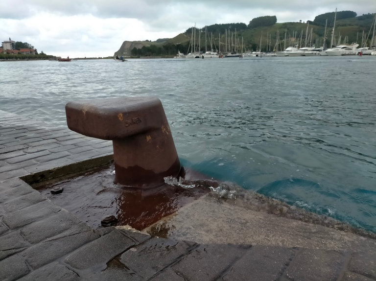 El Ayuntamiento de Zumaia recomienda tomar medidas preventivas por las mareas vivas