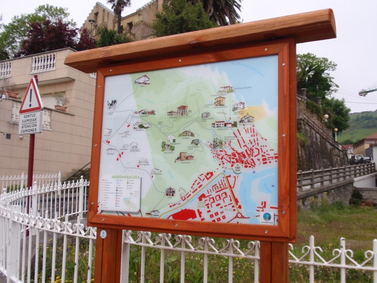 El Ayuntamiento ha fijado once paneles para exponer la ubicación de los caseríos del municipio