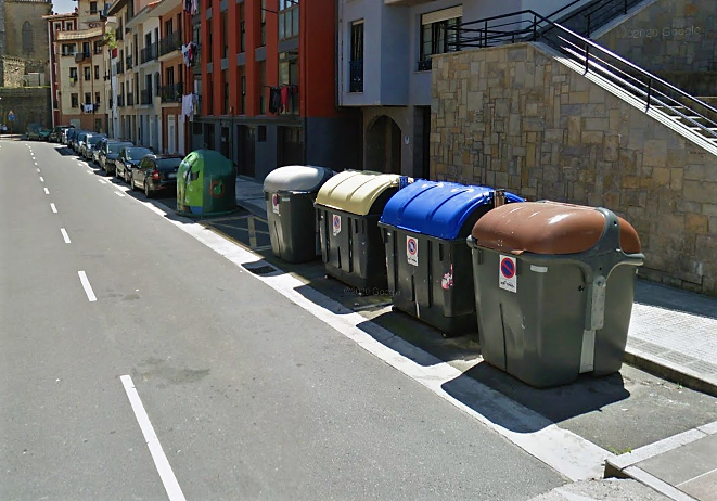 El Ayuntamiento realizará cambios en las zonas de contenedores de residuos