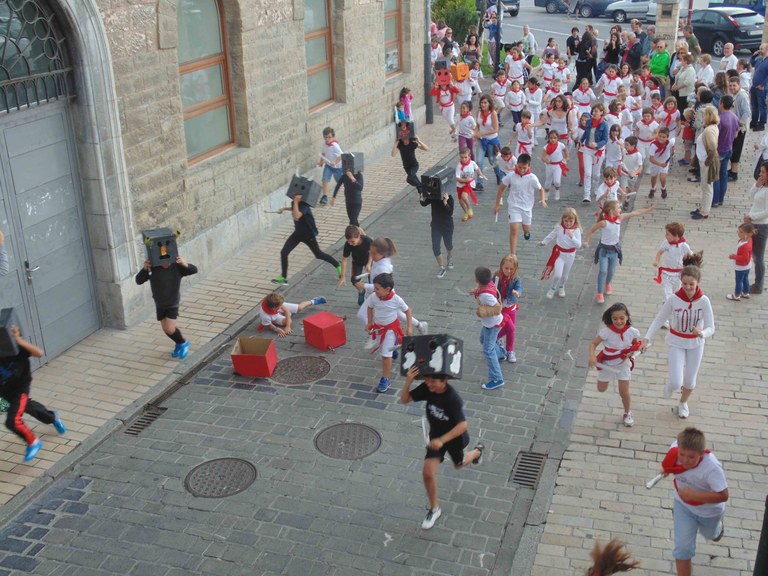 El Ayuntamiento tiene preparada una amplia oferta de verano para los/as más pequeños/as