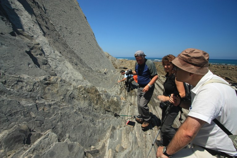 El Geoparque de la Costa Vasca amplía su oferta de visitas guiadas para el puente de mayo