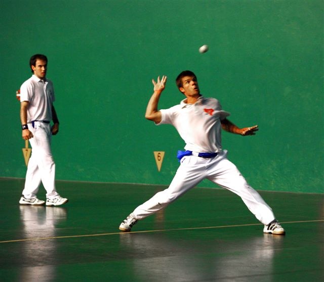 En juego el pase a semifinales del campeonato Dinastía Etxabe