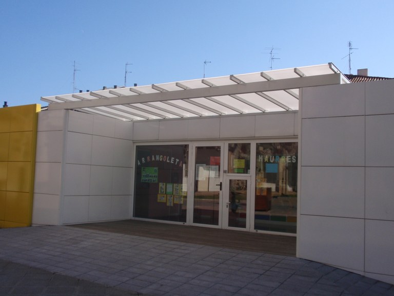 Hoy y mañana jornadas de puertas abiertas en las haurreskolas