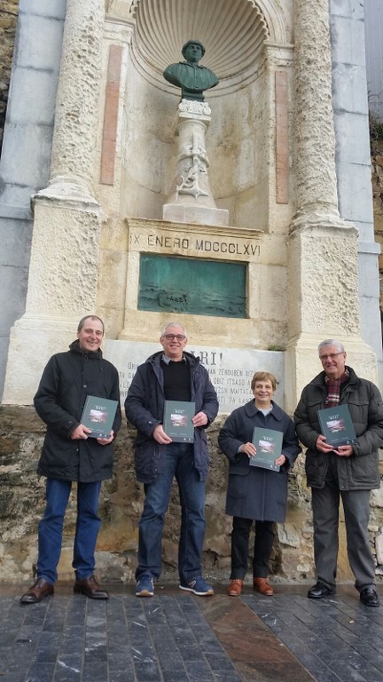 Los Ayuntamientos de Zumaia y Donostia presentan el libro que recoge la vida y las aventuras del célebre “Mari”
