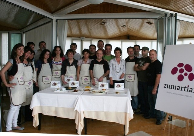 Marina Berri ha sido el ganador del concurso de pintxos organizado por la plataforma Zumartian