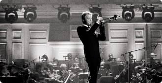 Oportunidad de rememorar uno de los directos más espectaculares de Chriss Botti, hoy (martes) en la Alondiga