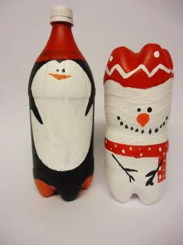 Taller de  adornos navideños a partir de materiales reutilizables