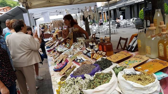 Ya se puede solicitar la participación en la feria de artesanía de junio