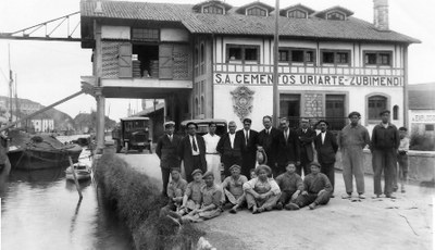 Zumaia, construida con la fuerza del cemento
