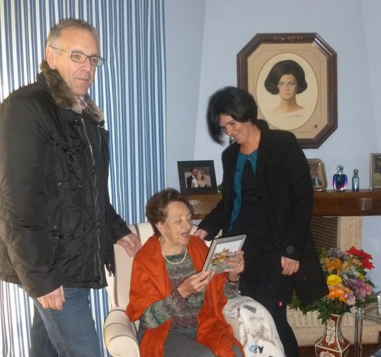 100 urte bete ditu Isabel Urbina Aramendik