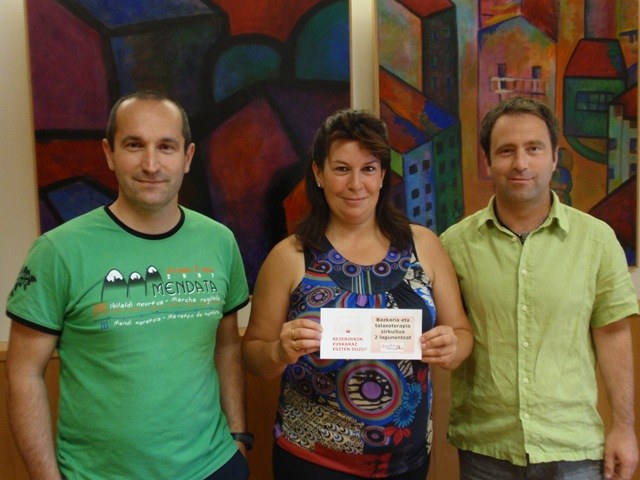 35 inkesta jaso ditu Euskara Zerbitzuak merkatarien eskutik