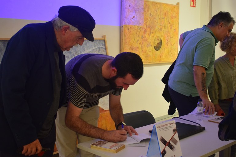 Aitor Tenaren 'Hari gorritik tiraka' ikerketa-lana online eskuragarri