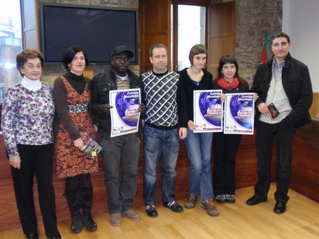 Aniztasun eta Lankidetza Asteak girotuko du Zumaia datozen egunotan