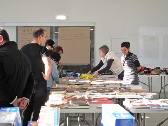 Azoka arrakastatsua Alondegian 