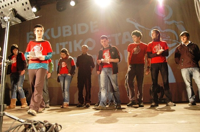 Beñat Lizeagaren eskubide guztiak errespetatzeko exijitzen du Udal Gobernuak