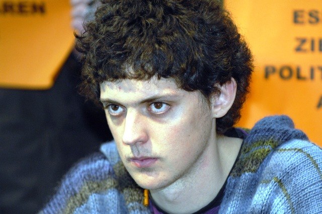 Beñat Lizeagari babesa adierazten dio Zumaiako Udalak