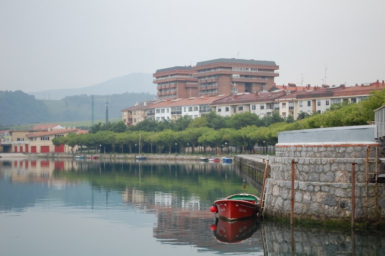 Ordu aldaketa:19:30ean hasiko da txakurren aisialdiko guneak izendatzeko bilera