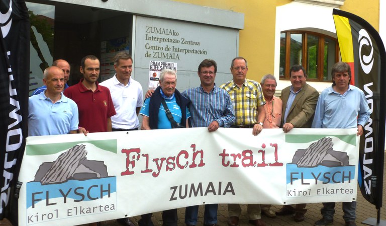 Dena prest da aurtengo Flysch Trail mendi lasterketarako