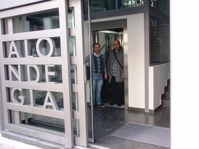 Erabilgarri dago Erribera eta Mari kalea lotzen dituen igogailua 