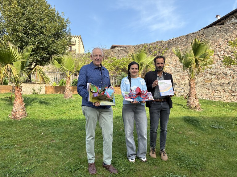 Euskarazko lehen pop-up bilduma, Zumaiako Udalaren eskutik