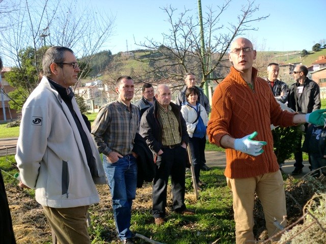 Gaur, etxean konpostajea egiten ikasteko bigarren ikastaroa