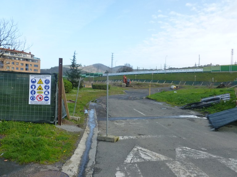  Hasi dira frontoiko obrak