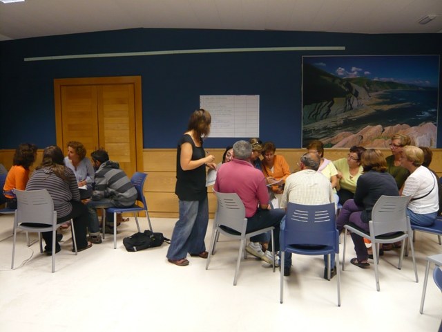 Hondakinen Batzorde Herritarrak lehendabiziko urratsa egin du