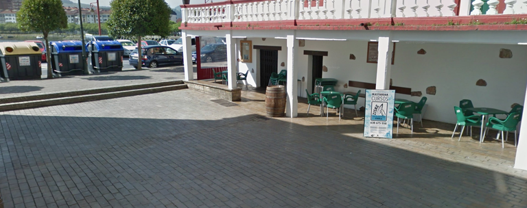 KOFRADIA PLAZAKO HODITERIA EGOKITZEKO LANAK ASTELEHENEAN HASIKO DIRA