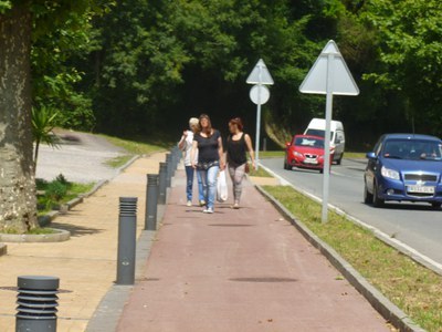 Lana bilatzen laguntzeko ikastaroak: eskualdeko baliabideen gida