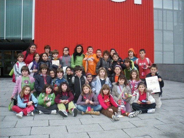 Ludotekatik PINera egindako ibilaldiko argazkiak ikusgai daude webgune honetan