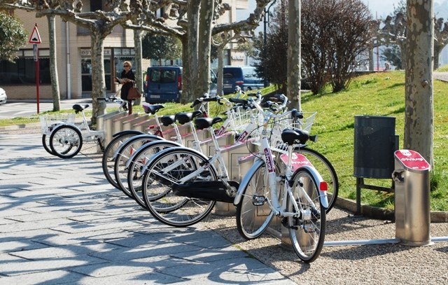 Mugi  zerbitzuak bizikleta berriak jarri ditu erabilgarri