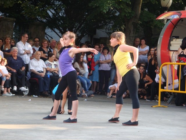 Torreberriko dantza eskolan izena emateko epea zabalik dago